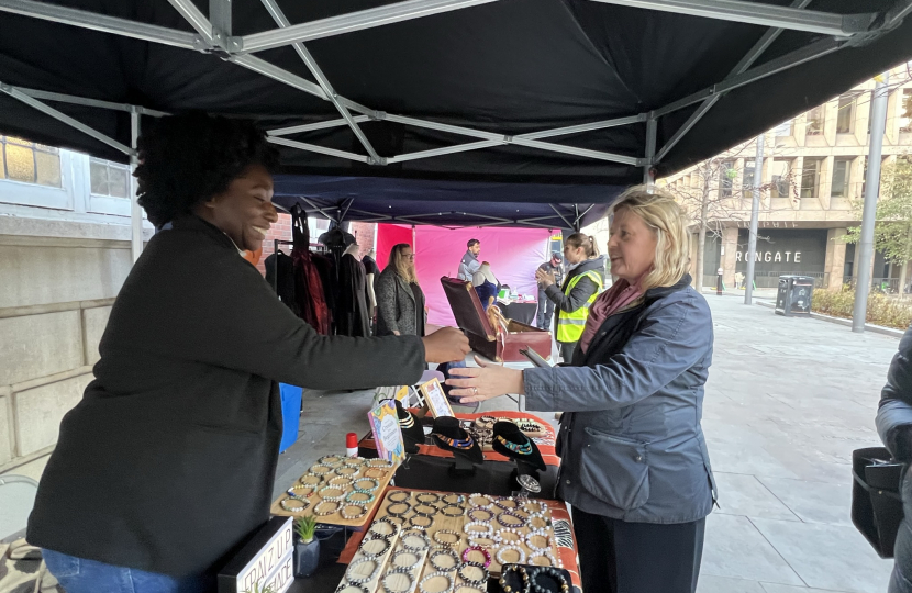 Two Cities MP enjoys the Aldgate in Winter Festival