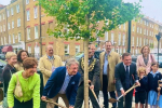 Alan Titmarsh with the Lord Mayor and Cllr Scarborough planting the new Ginko Baloba tree