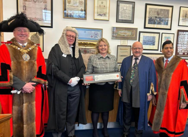 Nickie Aiken receives the Freedom of the City